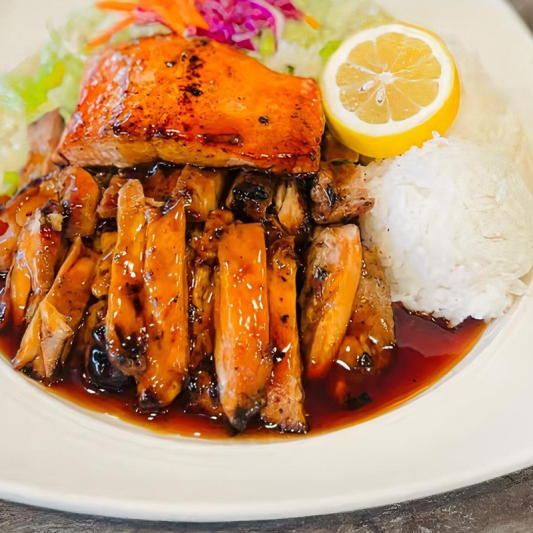 Chicken & Salmon Combo