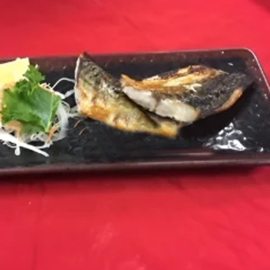 B6. Grilled Mackerel / 고등어구이
