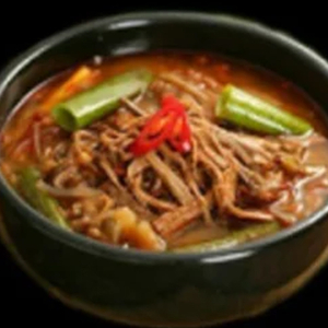 S1. Spicy Beef Soup / 육개장