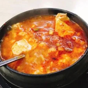T12. Chicken Tofu Soup / 치킨 순두부