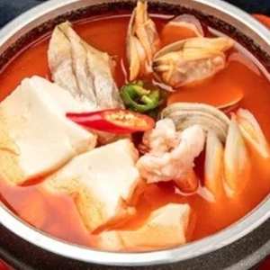 T3. Seafood Tofu Soup / 해물 순두부