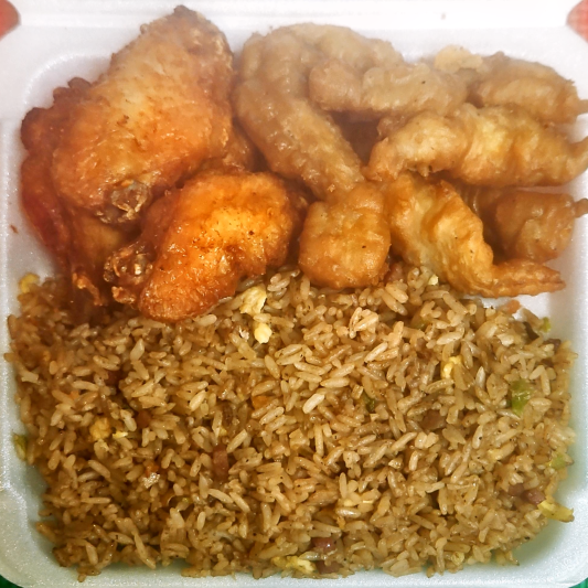 Wings (4 pcs) & Chicken Finger Lunch Combo