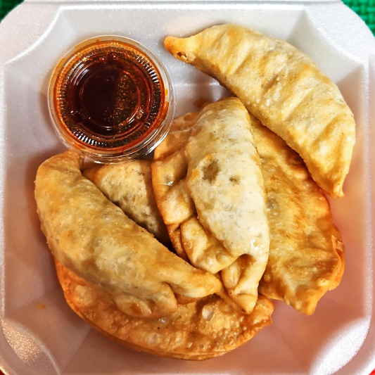 Fried Jumbo Pork Dumpling (6 pcs)