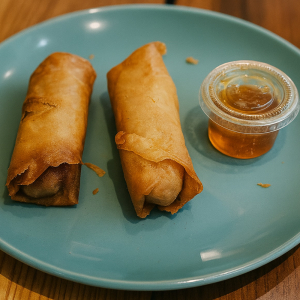 A1. Spring Rolls (2 pcs)