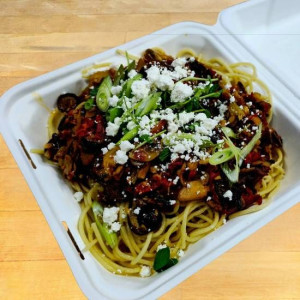 Dancing Wok-Fried Spaghetti Aglio Olio