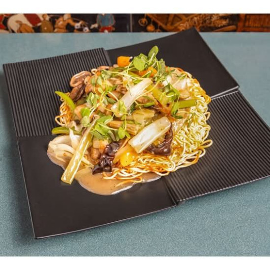 Deluxe Chow Mein