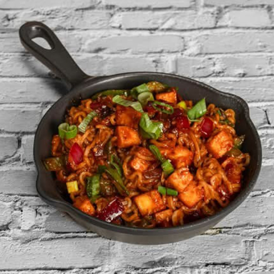 Chili Paneer Maggie