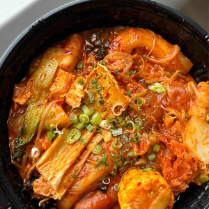 Mala Xiang Guo 麻辣香鍋