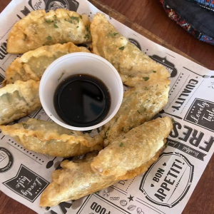 Chicken Fried Dumpling (8 pcs)