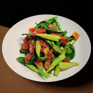 Saut&eacute;ed Gai Lan with Salt Pork Belly 腊香芥兰