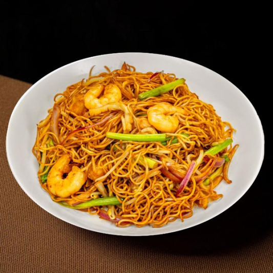 Fried Noodles with Seafood 海鲜炒面