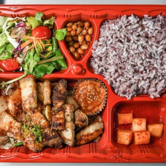 Pan-Fried Fresh Pork Belly Set