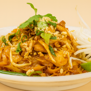 54. Pad tha&iuml; au poulet