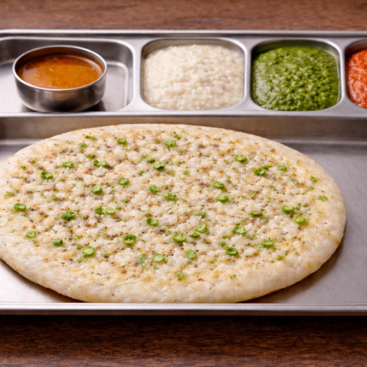 Onion Chilli Uthappam