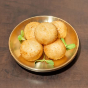 Cheese Balls (5 pcs) 치즈볼
