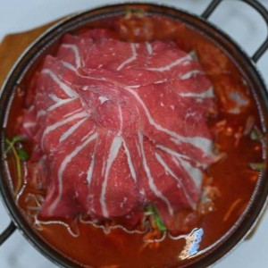 Sliced Beef Ribs in Stew /물갈비