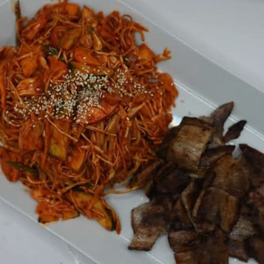 Spicy Noodles + Grilled Pork Belly / 쫄삼
