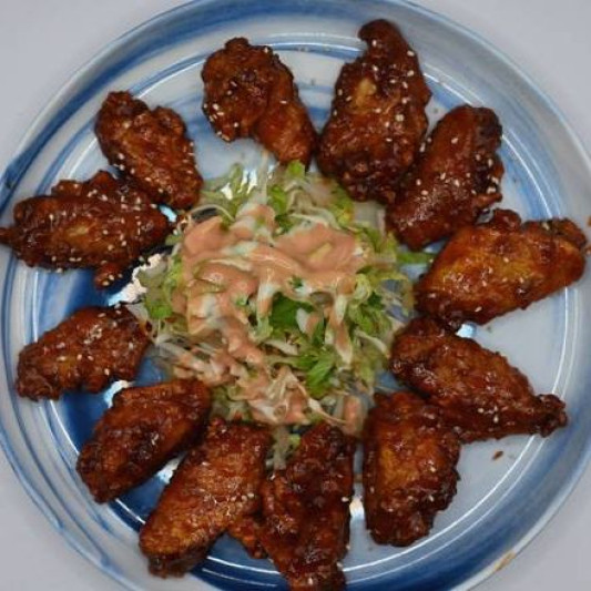Sweet Spicy Wings / 양념치킨윙