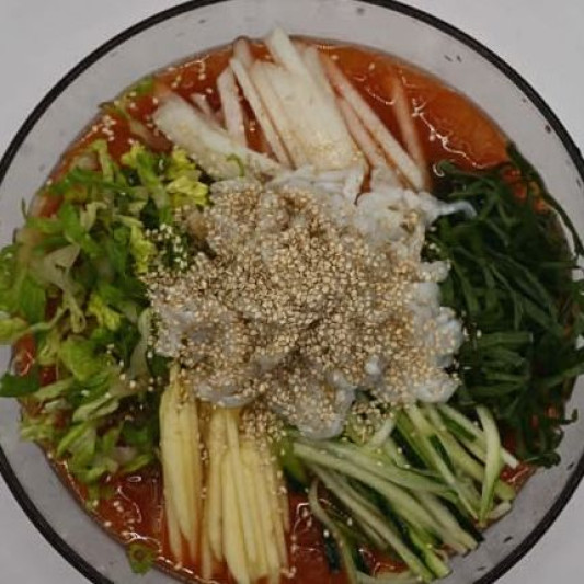 Spicy Squid Sashimi Cold Soup / 한치 물회