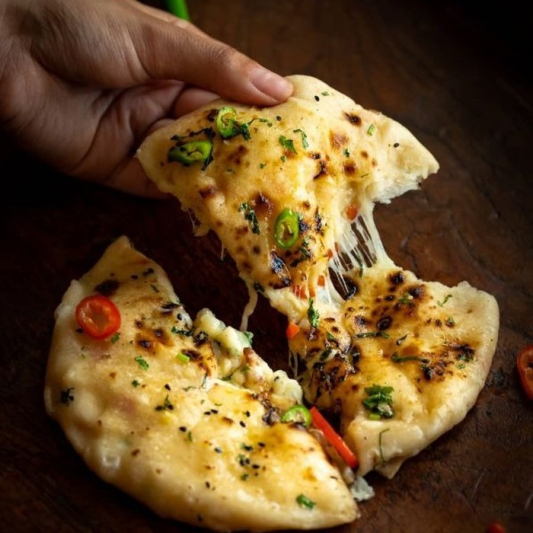 Chilli Cheese Naan