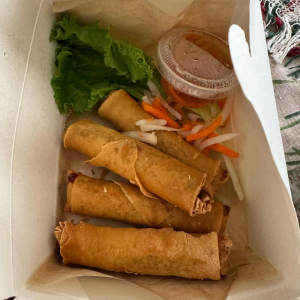 A1. Grandma Crispy Egg Rolls (4 pcs)