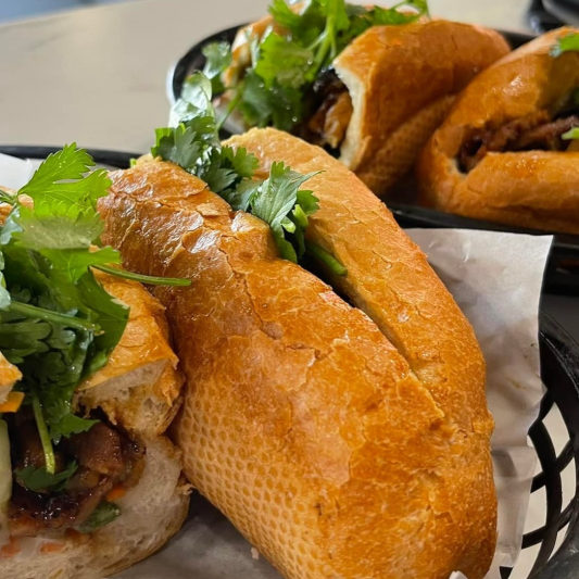 S3. Fish Cake Sandwich