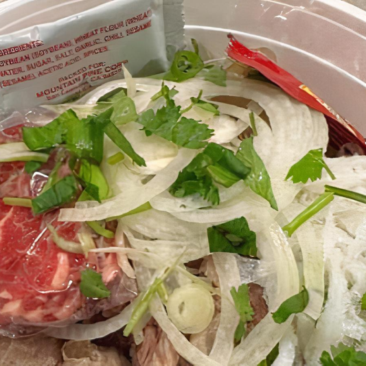 P13. Beef Ball Noodle Soup
