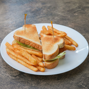 Classic BLT Sandwich