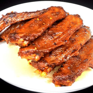 Spicy Duck Wings (1 lb)  麻辣鸭翅