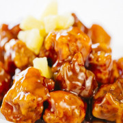 Sweet & Sour Boneless Pork 咕噜肉