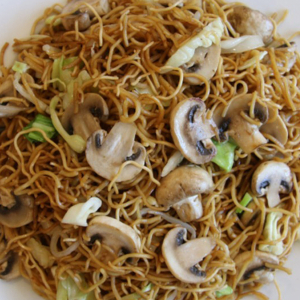 Mushroom Chow Mein 蘑菇炒面