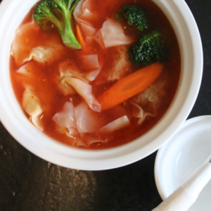 Hot & Sour Wonton Soup 酸辣云吞汤