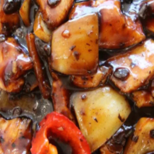 Chicken & Black Bean Sauce Chow Mein 豉汁鸡肉炒面