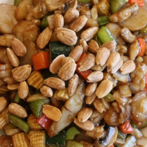 Almond Gay Ding 杏仁鸡丁