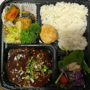 97. Hamburger Steak