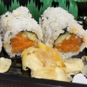 Spicy Salmon Roll