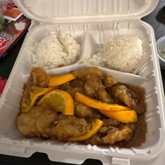 Orange Chicken Chinese Entr&eacute;e
