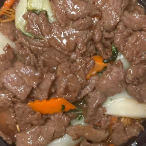 173. Hong Kong Style Beef Chow Mein 菜遠牛肉煎麵