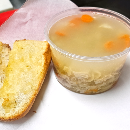 Chicken Noodle Soup (16oz)