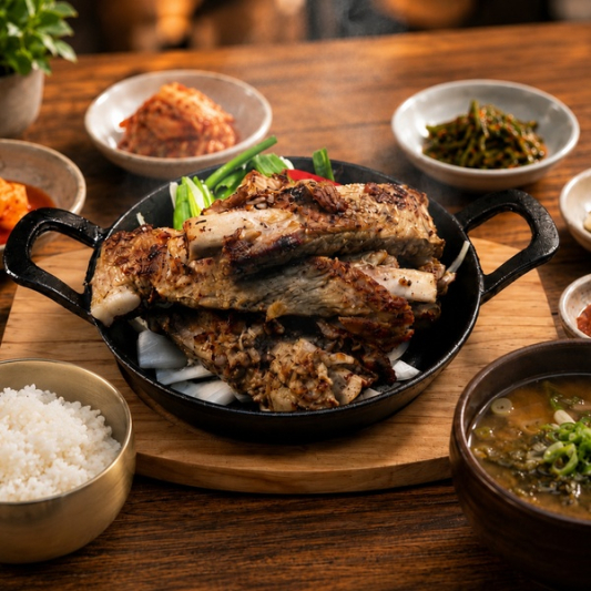 15. Charcoal-Grilled Pork Back Ribs Rice Combo