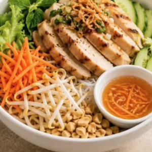 Chicken with Dry Vermicelli Salad Bowl 