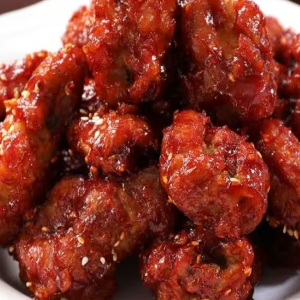 Hot & Spicy Chicken / 매운양념 치킨
