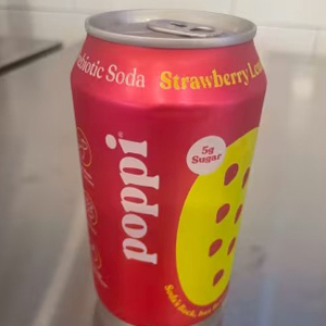Poppi Soda (Strawberry Lemon) (12 oz)