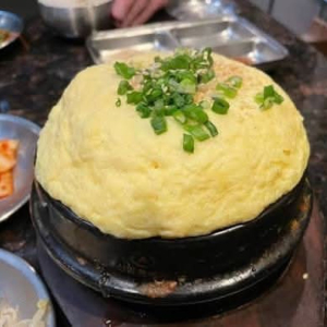 Steamed Egg Bomb
