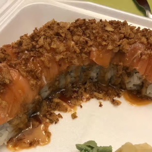 R-38. Crunch Smoked Salmon Roll
