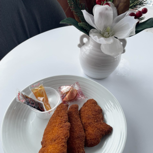 7. Chicken Finger (3 pcs)