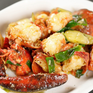 Ginger & Green Onion Lobster (MP) 姜葱龙虾 (MP)