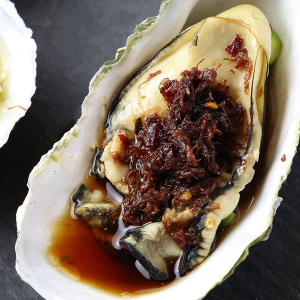 Steamed Oysters XO Sauce (1 pc) (MP) XO酱蒸生蚝（個) (MP)