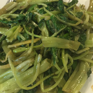 On Choy (Salted Bean Curb Paste & Pepper) 椒丝通心菜