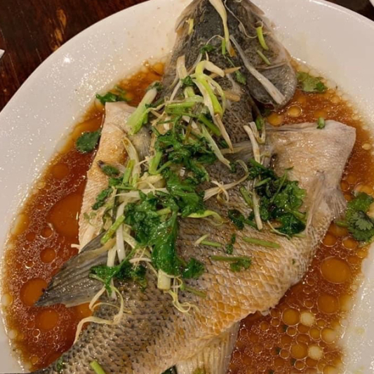 Steamed Whole Bass 清蒸鲈鱼